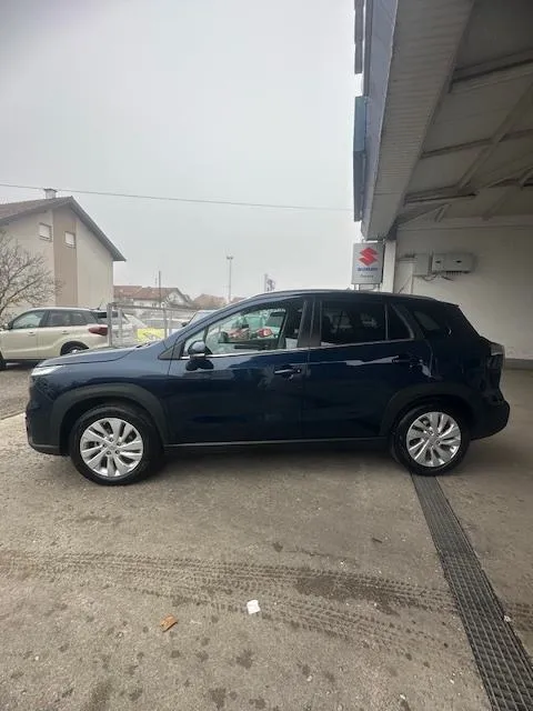 suzuki sx4 s-cross 1,4 gl+ premium 2wd hybrid dostupno odmah!!! - slika 7