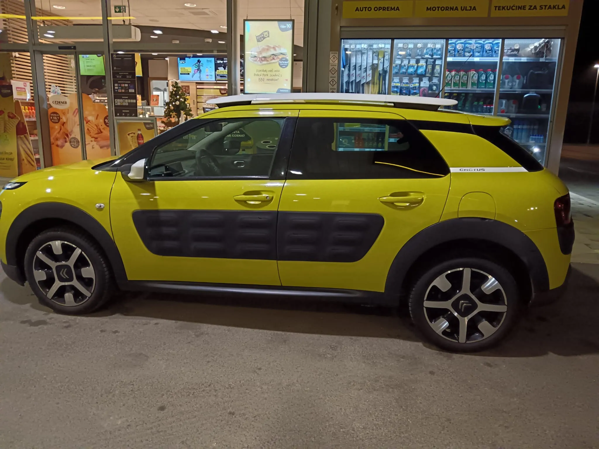 citroen c4 cactus - slika 2