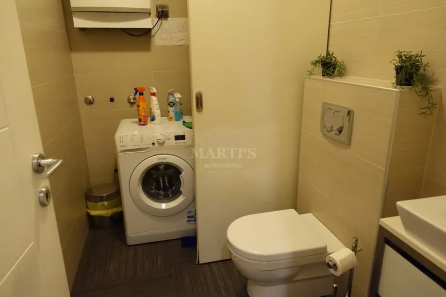 radnička, luksuzan stan, 5 soba, 2 etaže, 180m2, terasa, gpm (prodaja) - slika 13