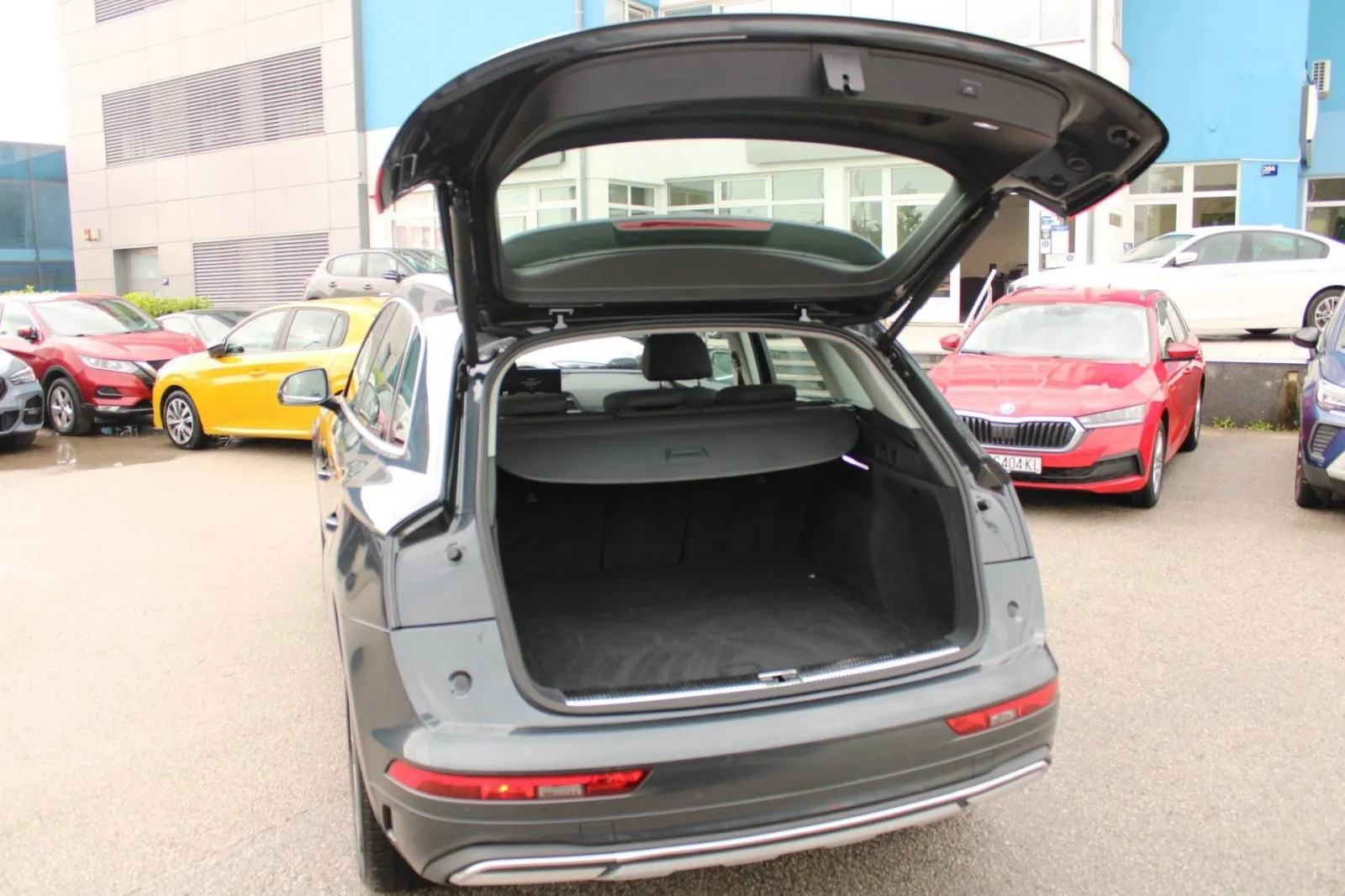 audi q5 40 tdi quattro s-tronic *led, navigacija* - slika 11