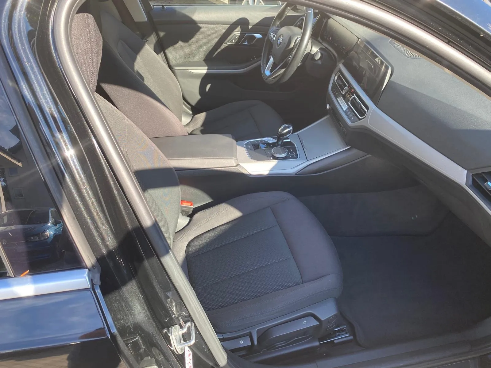 bmw serija 3 touring 320xd, hud, navi, tempomat, 4x garancija!! - slika 18