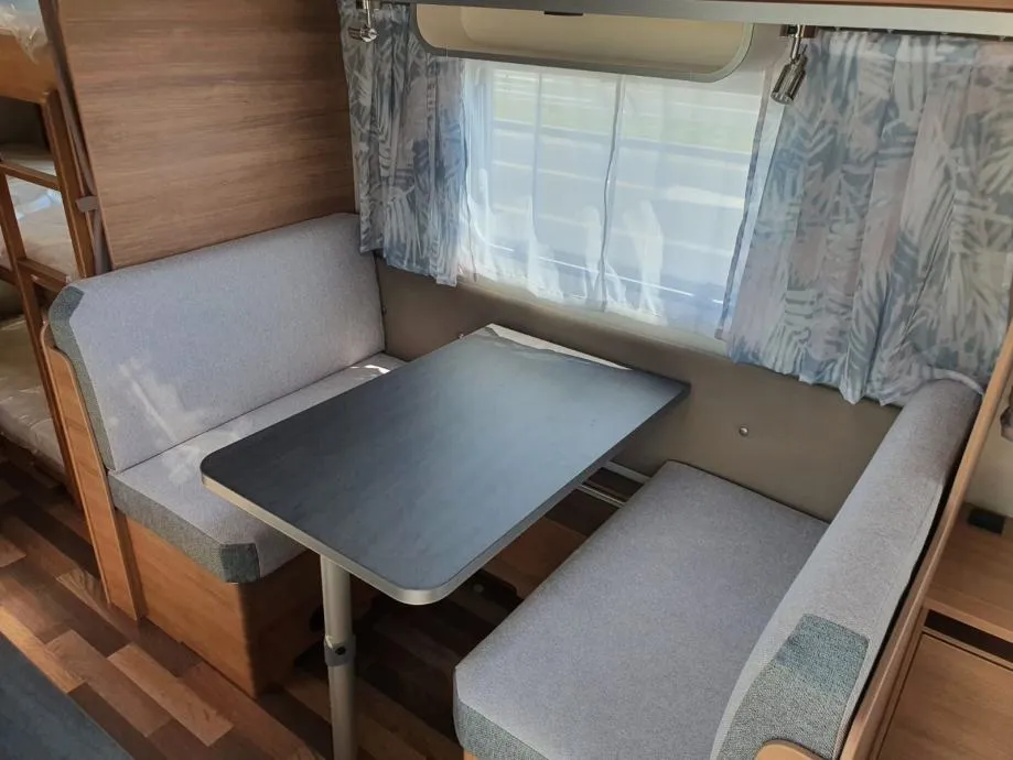 nova kamp prikolica weinsberg caraone 550qdk - "tvorničko jamstvo" - slika 12