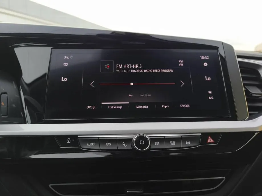 opel grandland design&tech aut 1.5d s/s,96kw - 7 godina garancije! - slika 18