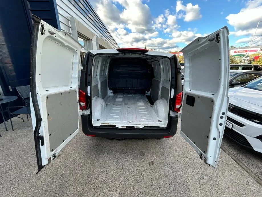 mercedes benz vito 109 cdi - 2019 - klima - 120.000km - odličan - slika 8