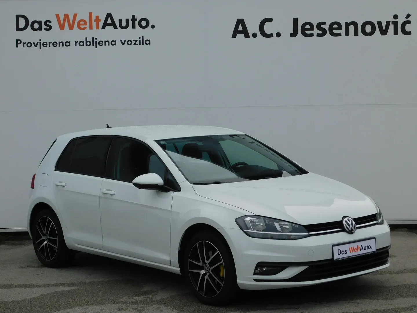 12540 volkswagen golf 1.0 tsi trendline hr - slika 3