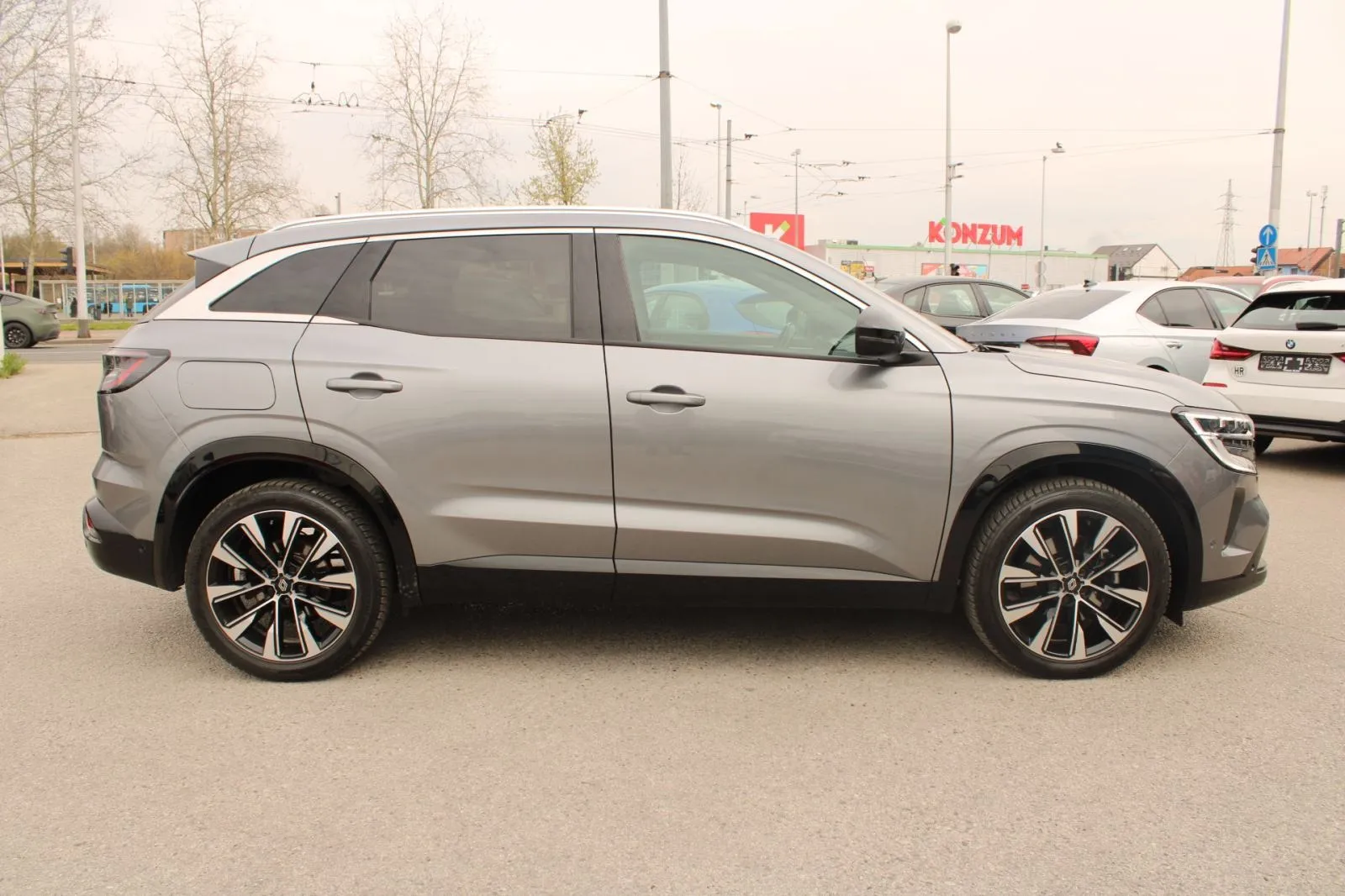renault austral 1.2 e-tech 200 techno automatik - slika 5