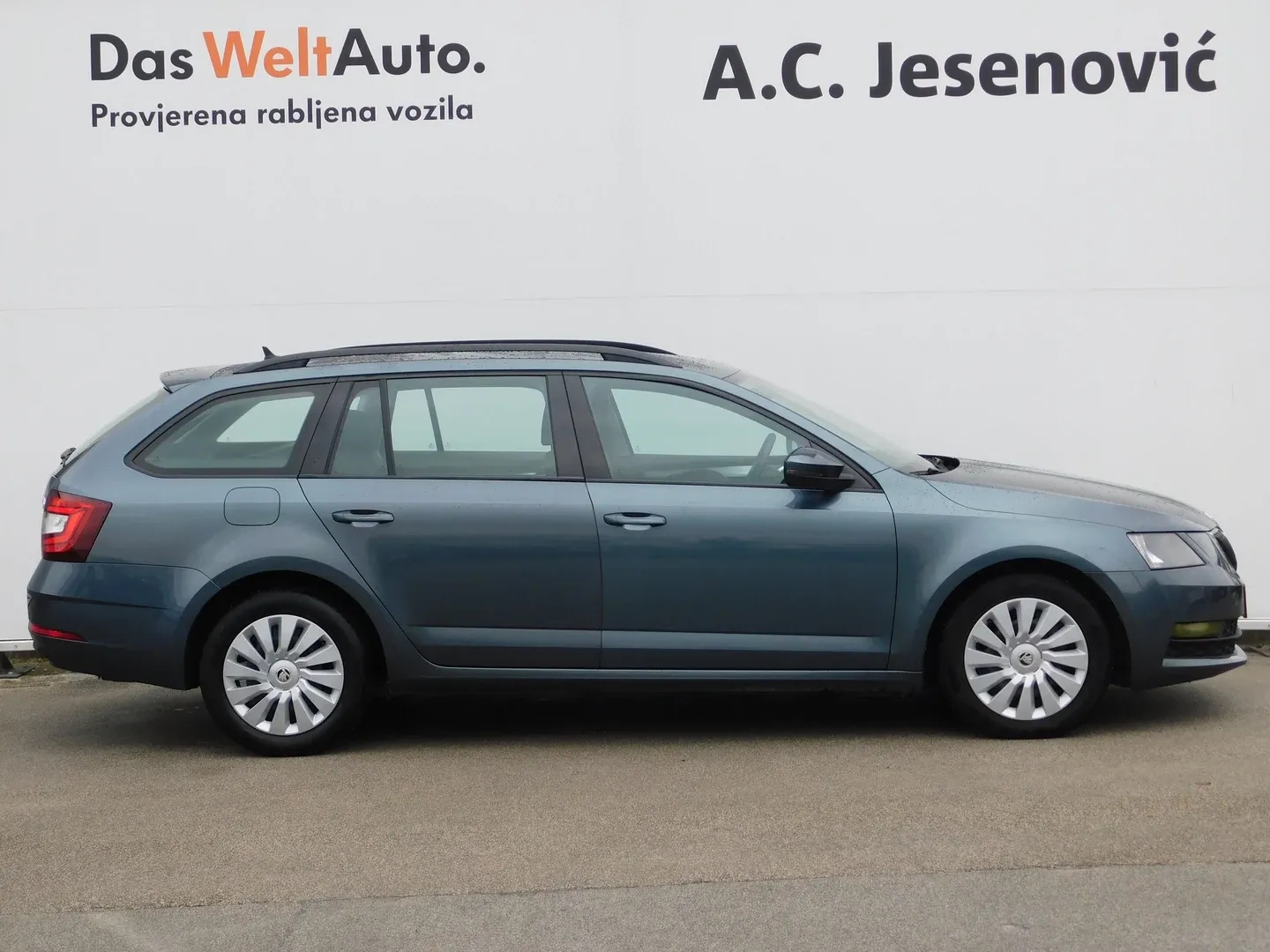 11451 škoda octavia combi ambition 1.6 tdi - slika 4