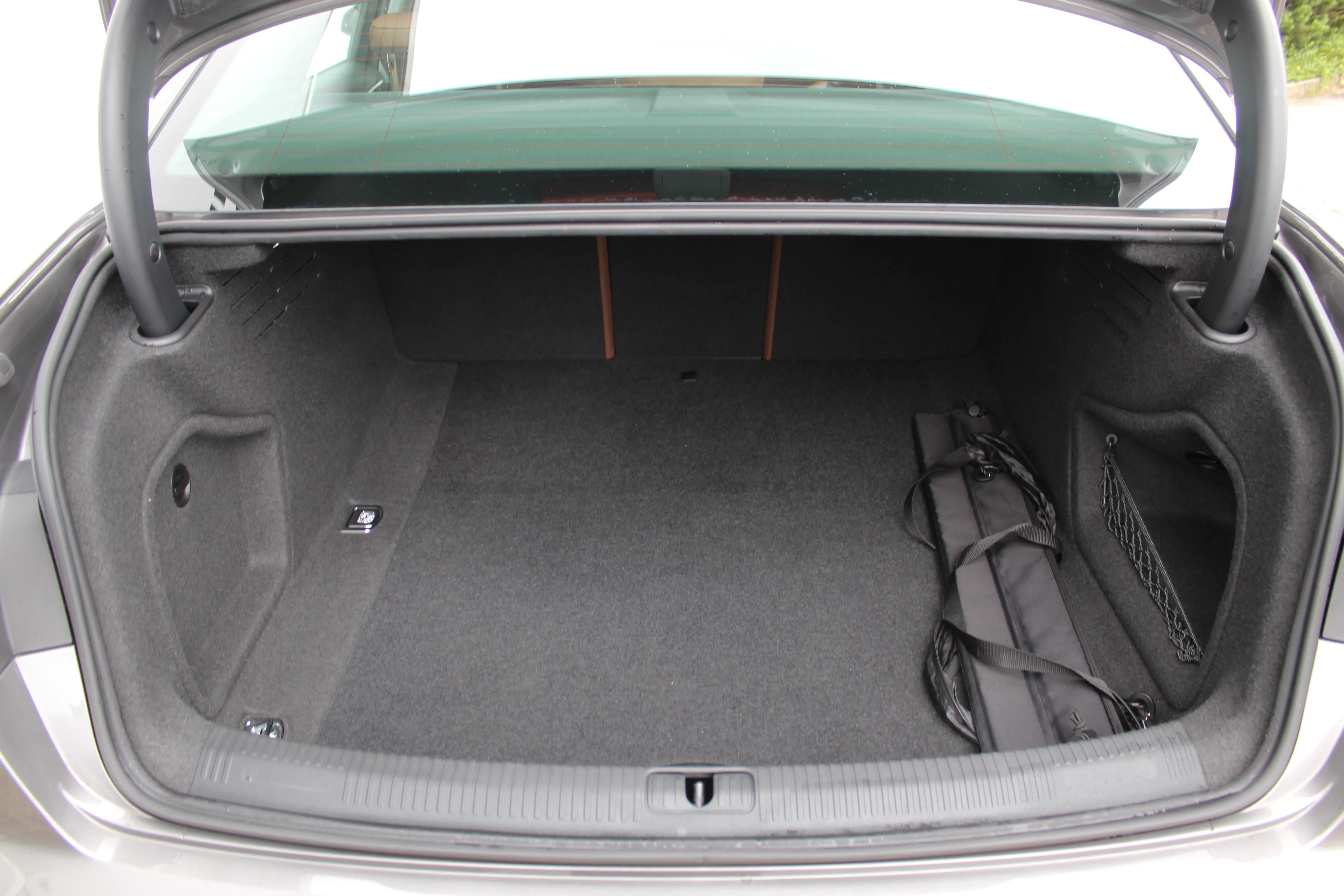 13227 audi a4 30tdi s tr - slika 16