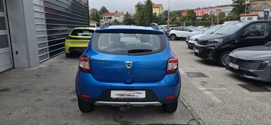 dacia sandero tce - 110.000km - navi - klima - reg 1 god !!! - slika 6