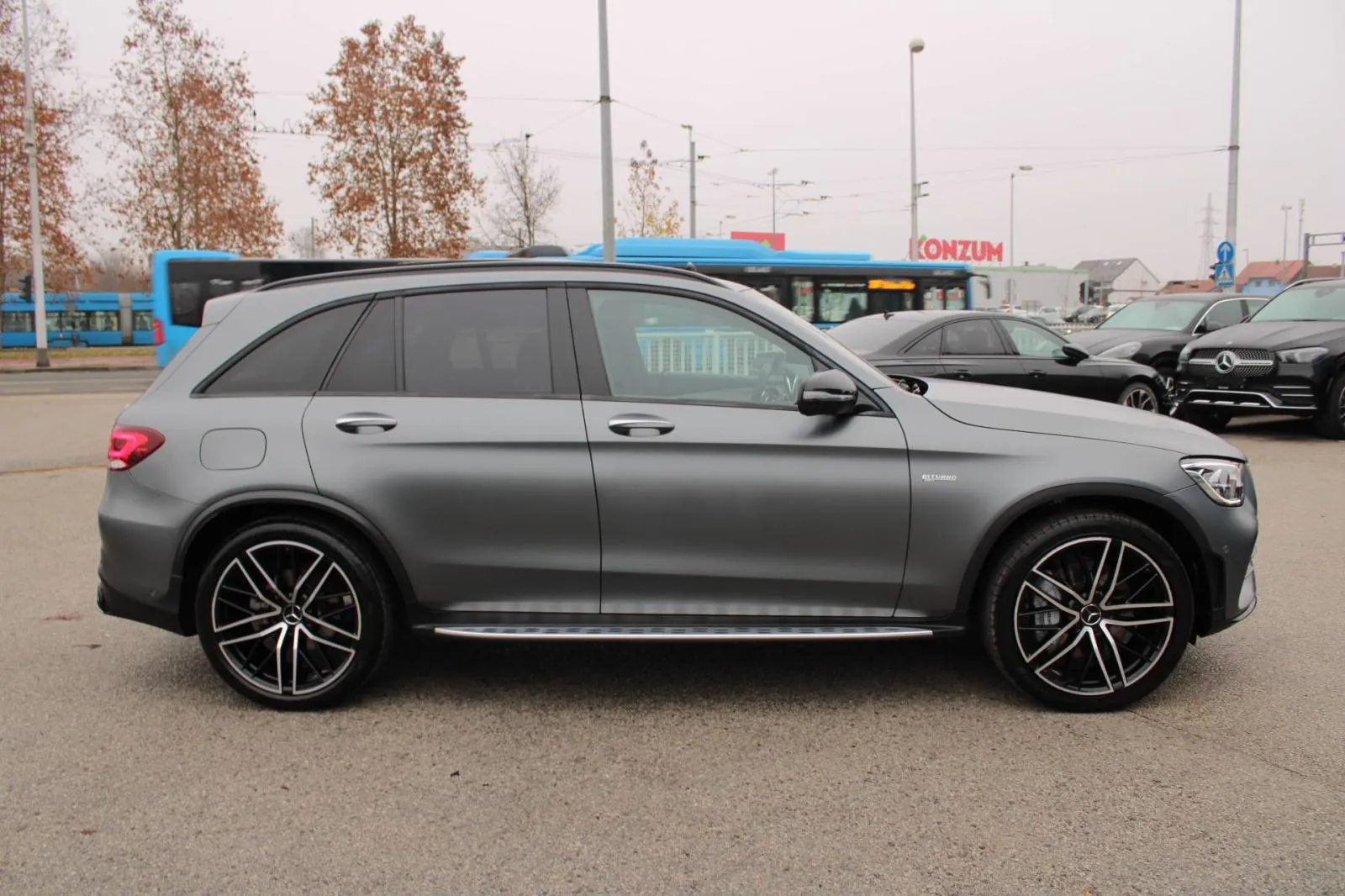 mercedes-benz glc 43 amg 4matic *panorama, led, kamera 360* - slika 5