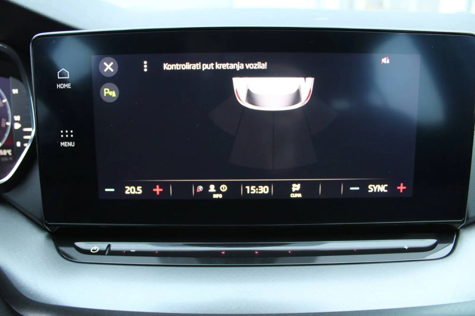 škoda octavia combi 2.0 tdi dsg executive *led, navigacija* - slika 16