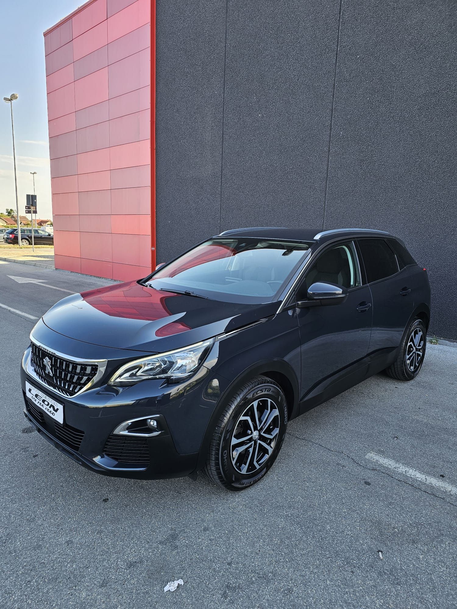 Peugeot 3008 1,2 , 164000 KM 2017G. - Slavonski Brod