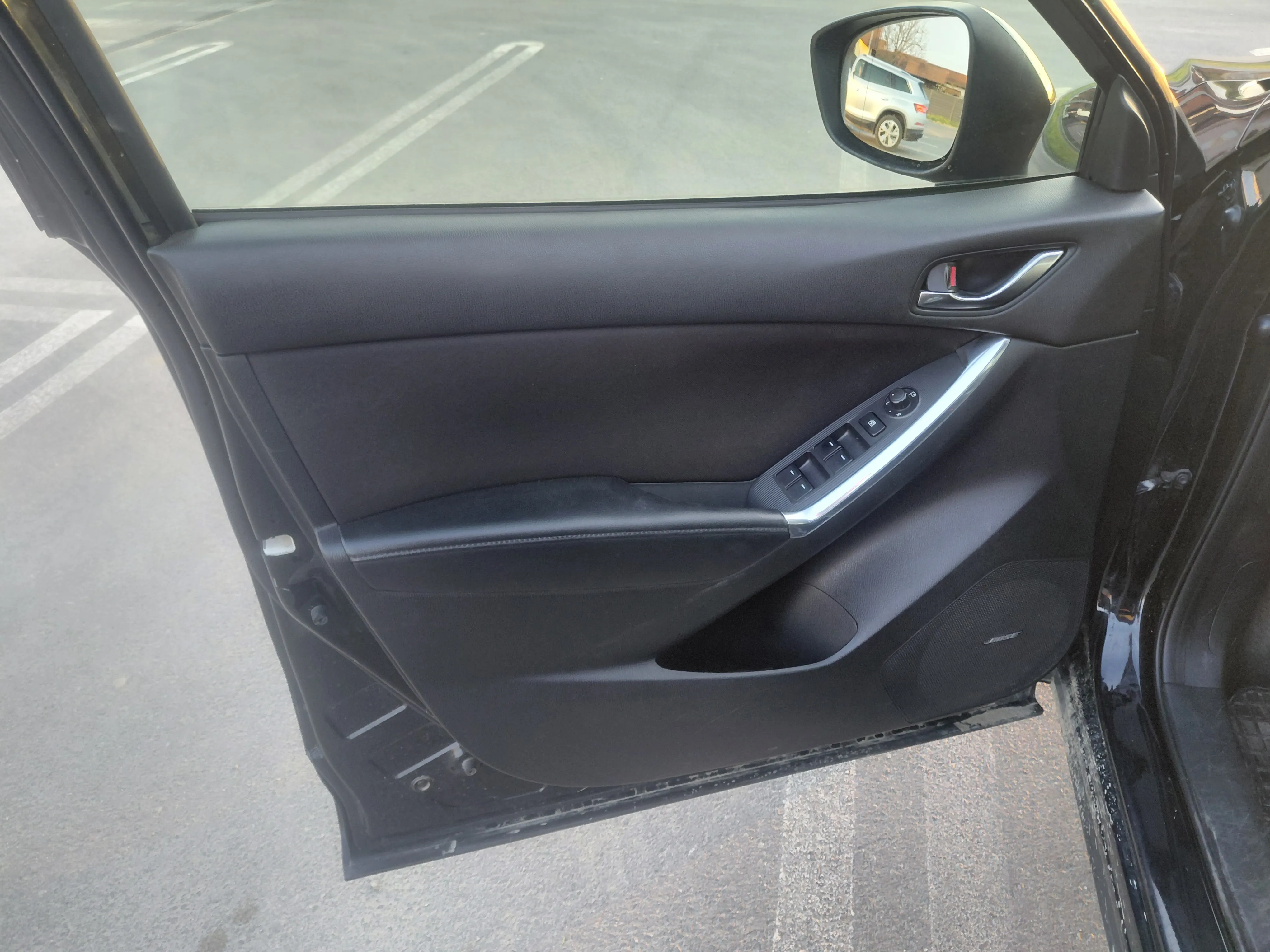 mazda cx5 2.2 /140 000km / registriran 04.05.2027. kuka, servis - slika 5