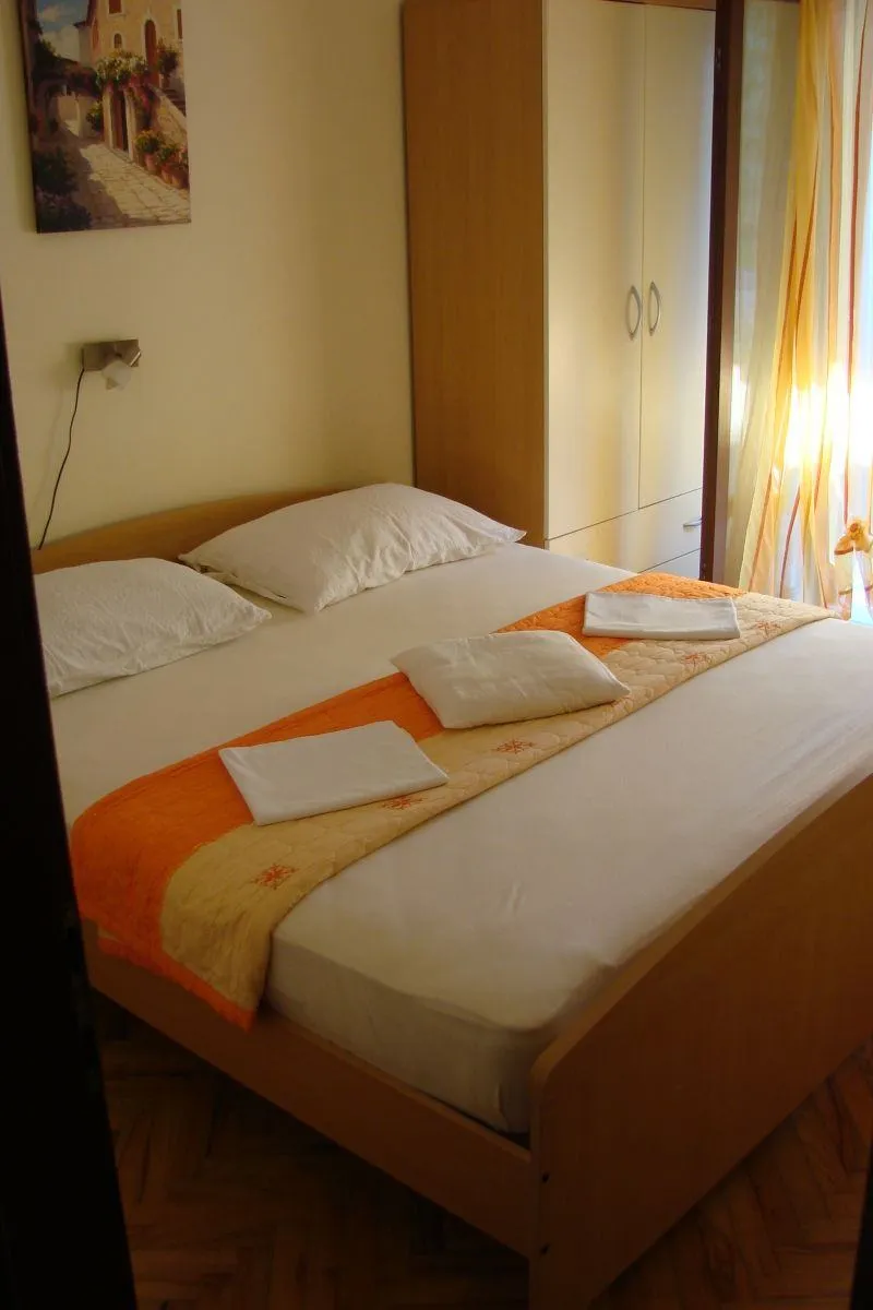 novigrad-apartmanska kuća na prodaji (prodaja) - slika 6