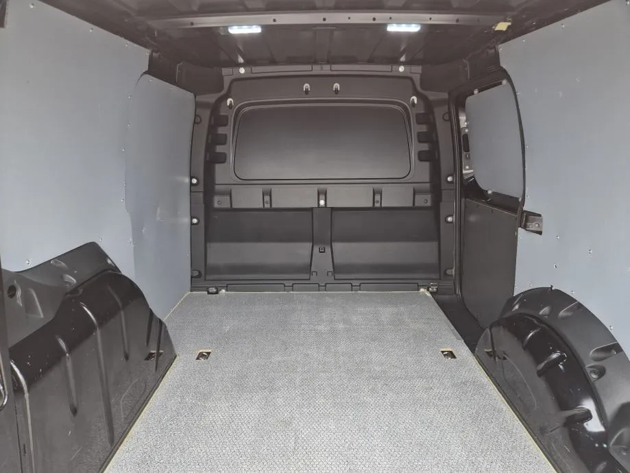 vw caddy 2.0 tdi, novi model, odlično stanje, garancija na vozilo - slika 10