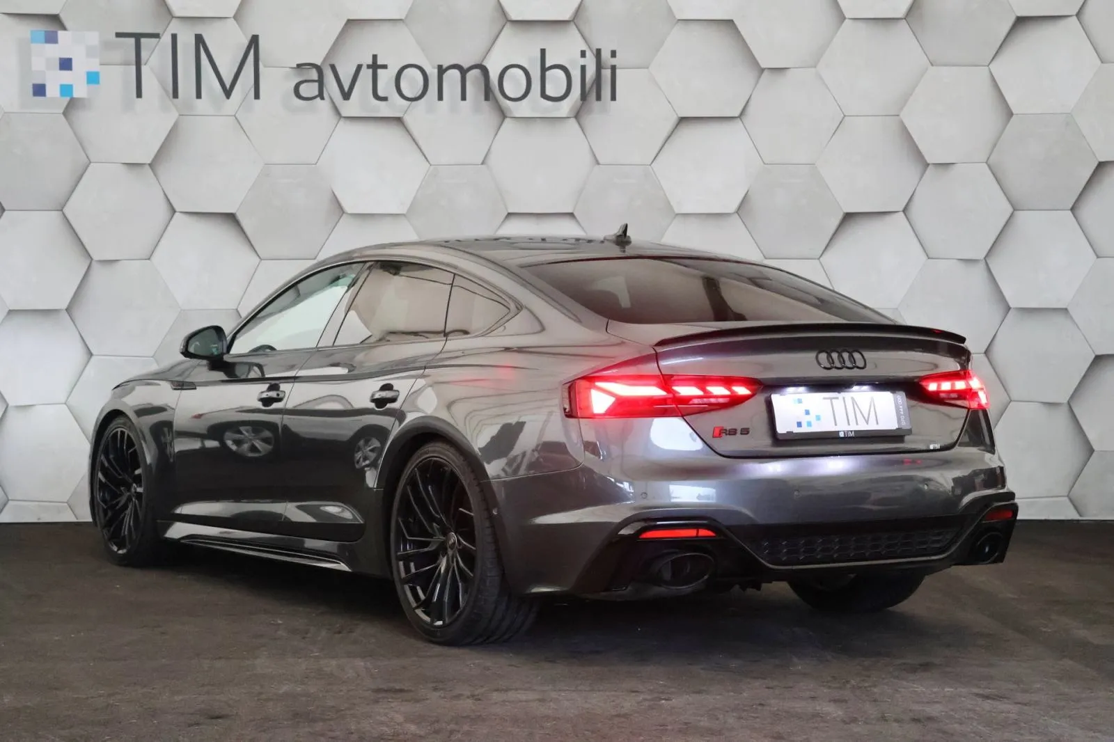 audi rs5 sportback 2.9tfsi quattro tiptronic 450km laser ceramic - slika 5
