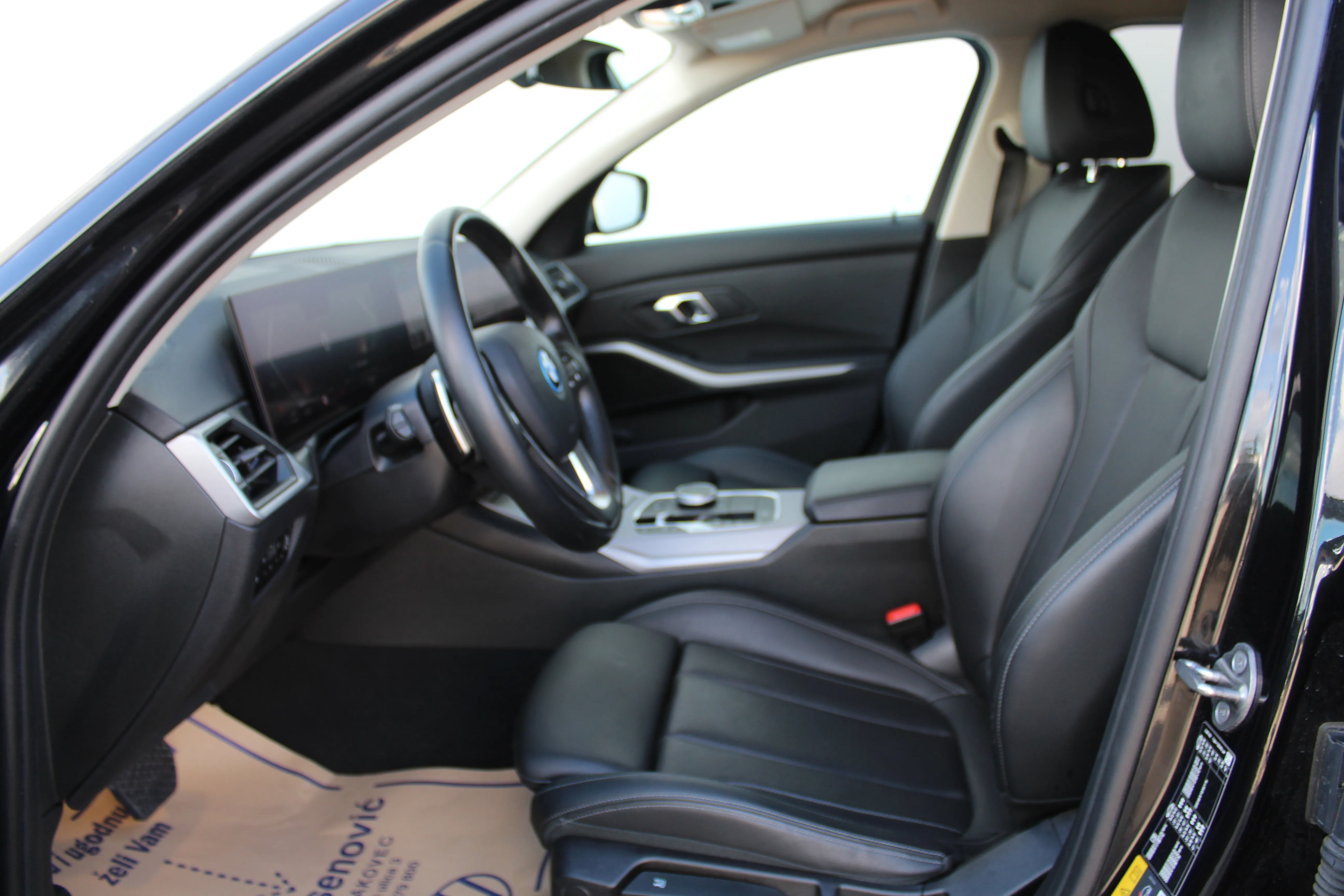 13082 bmw 320e aut. - slika 7