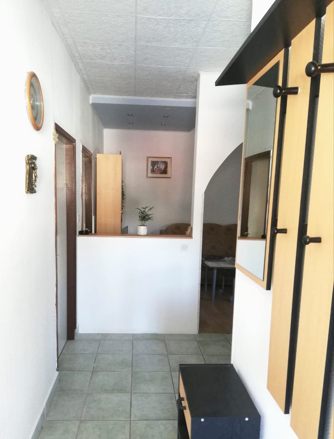 apartman u pirovcu - slika 3