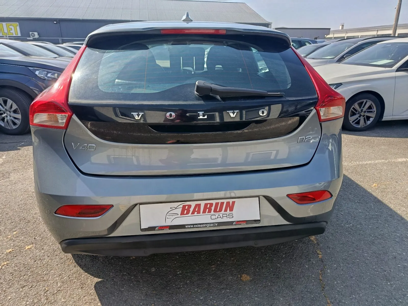 volvo v40,jamstvo. leasing - slika 5