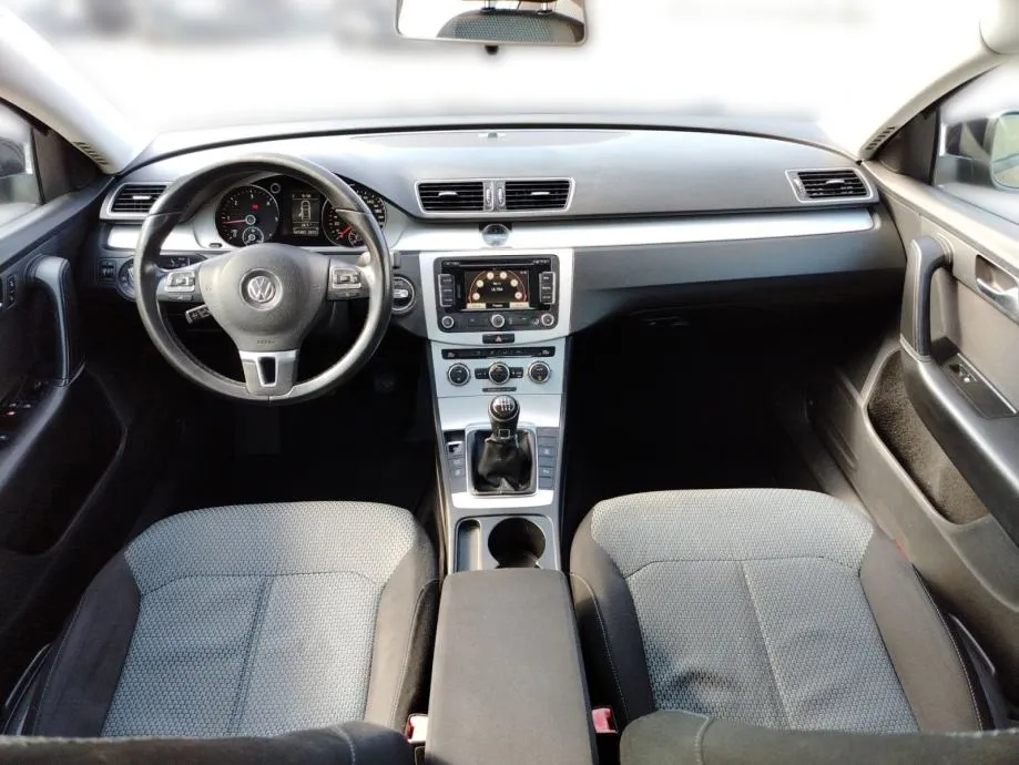 vw passat 1,6 tdi bmt - slika 10