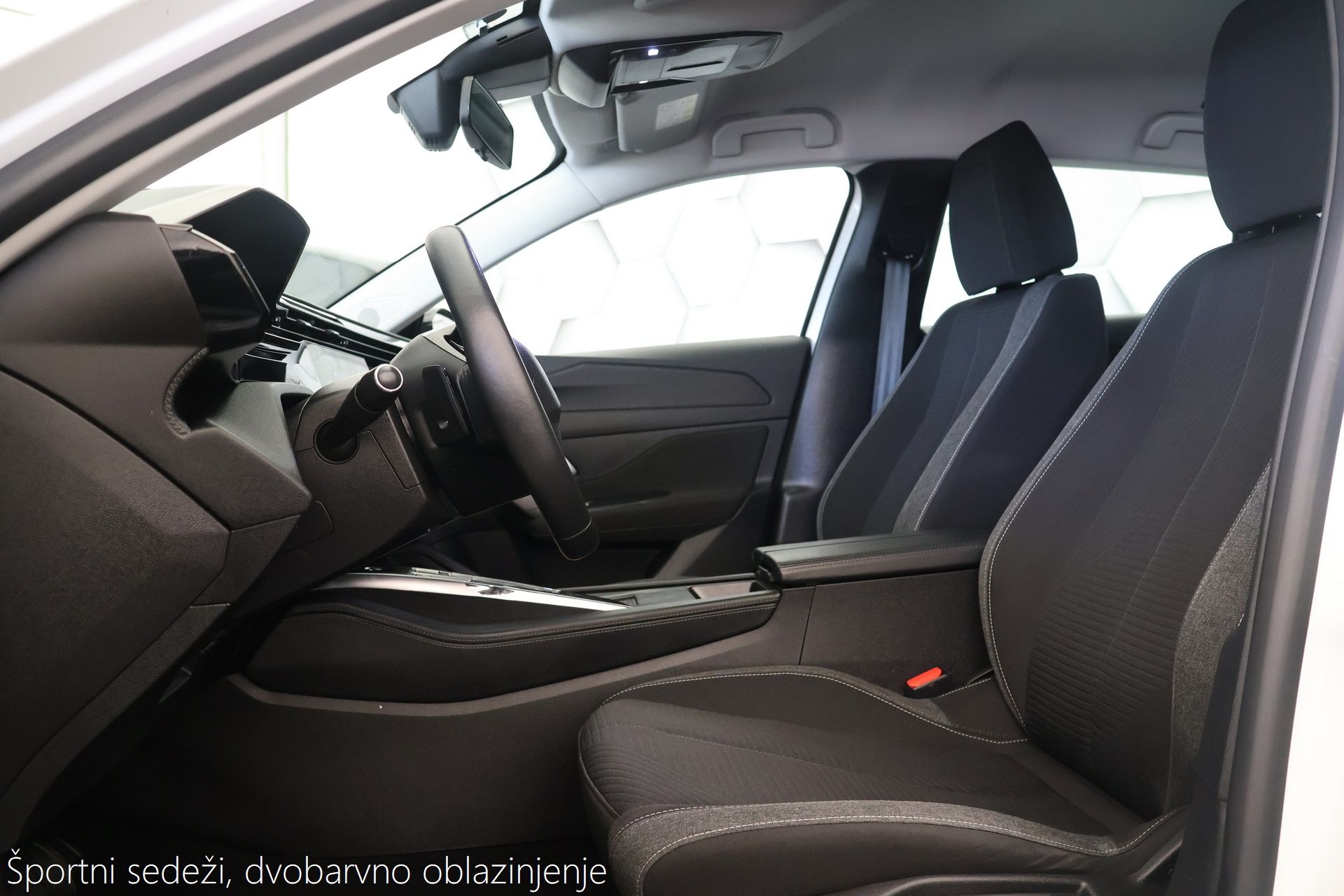 peugeot 308 sw 1.5bluehdi at8 130km full led virtual cockpit - slika 17