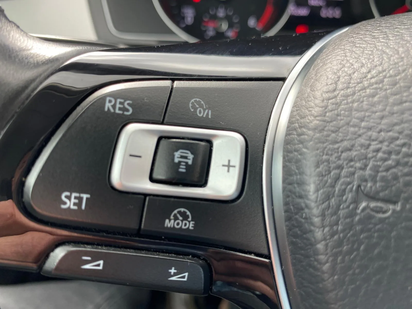 vw passat 1,6 tdi bmt dsg automatik - slika 8