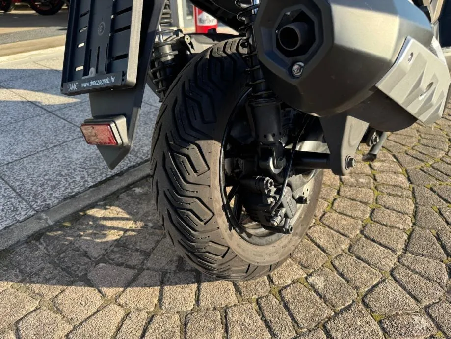 kymco dtx 360 abs tcs, a2 kategorija, s garancijom, 2023 god. - slika 12
