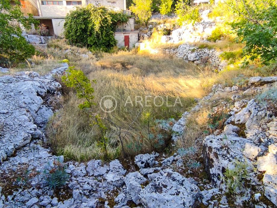 gornji humac (brač) - građevinsko zemljište s nedovršenom kućom - slika 6