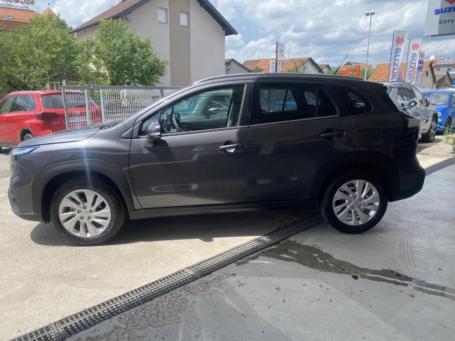 suzuki sx4 s-cross 1,4 gl+ premium 2wd hybrid 48v - dostupno odmah!!! - slika 3
