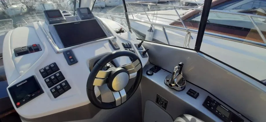 mirakul 40 / charter - rent a dream - slika 19