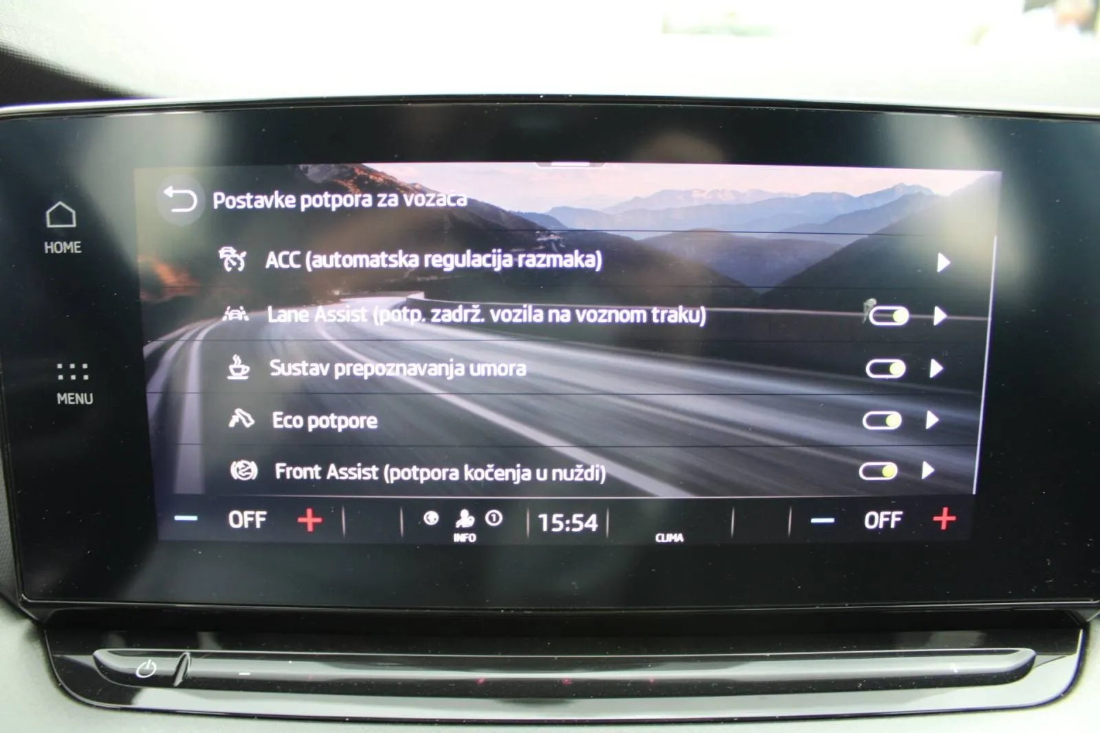 škoda octavia combi 2.0 tdi *led, navigacija, kamera* - slika 20