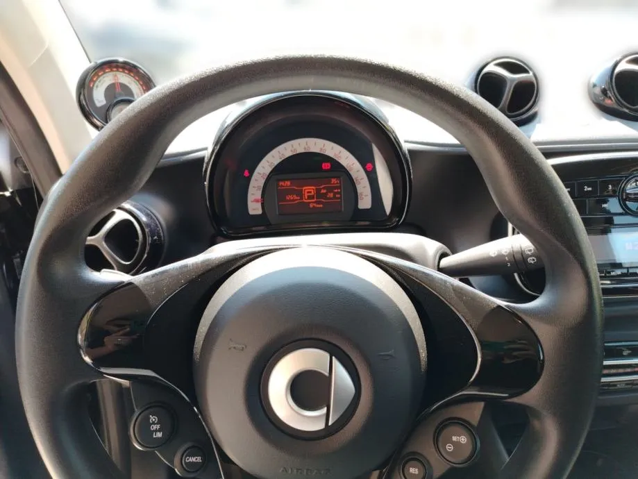 smart fortwo coupe smart eq - slika 8