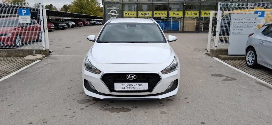 hyundai i30, 1.4 sw - slika 3