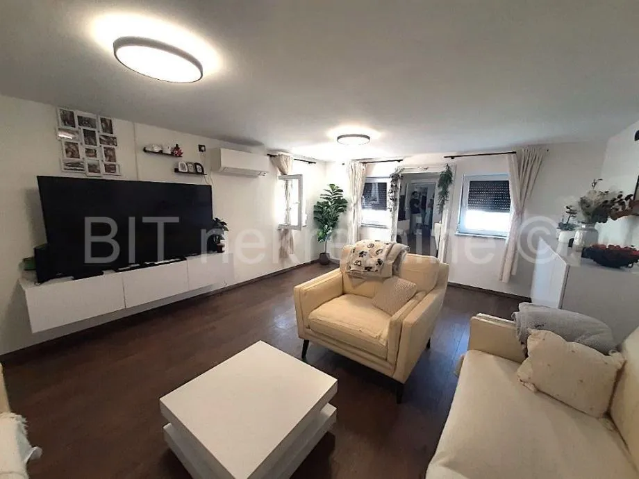 kuća prodaja đelekovec 120 m2 - slika 7