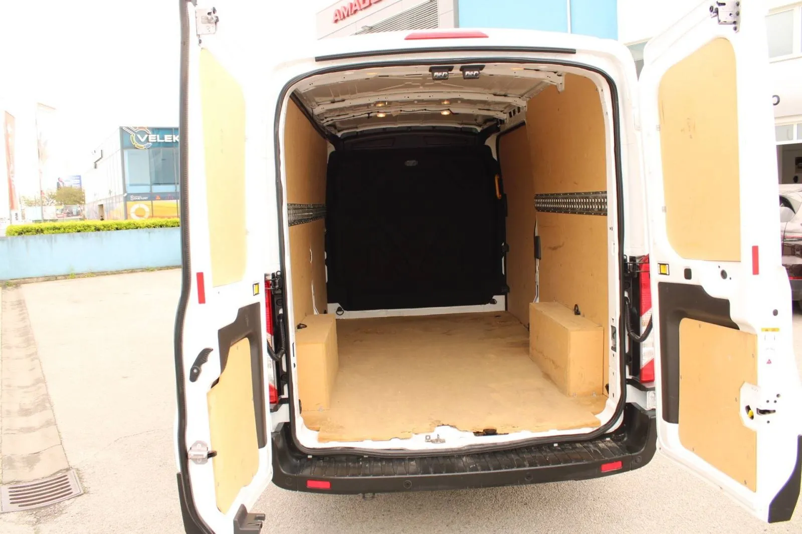 ford transit 2.0 tdci l3h2 *navigacija*, 2021 god. - slika 18