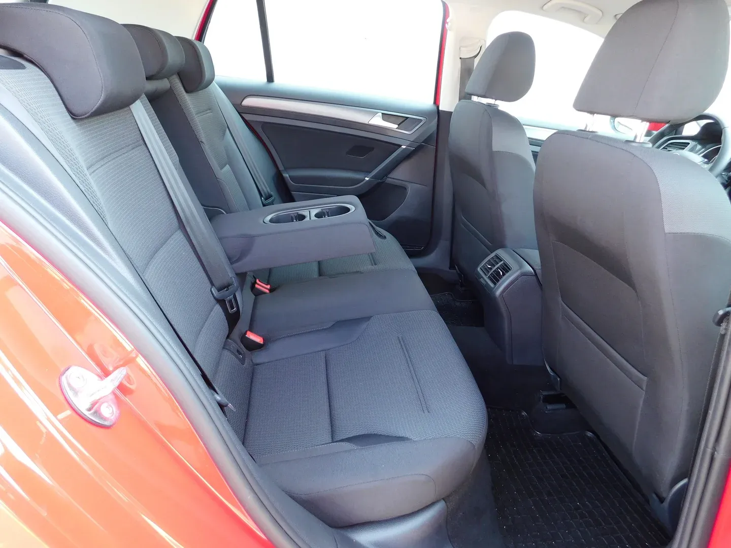 06148 volkswagen golf 1.0 tsi comfortline - slika 12