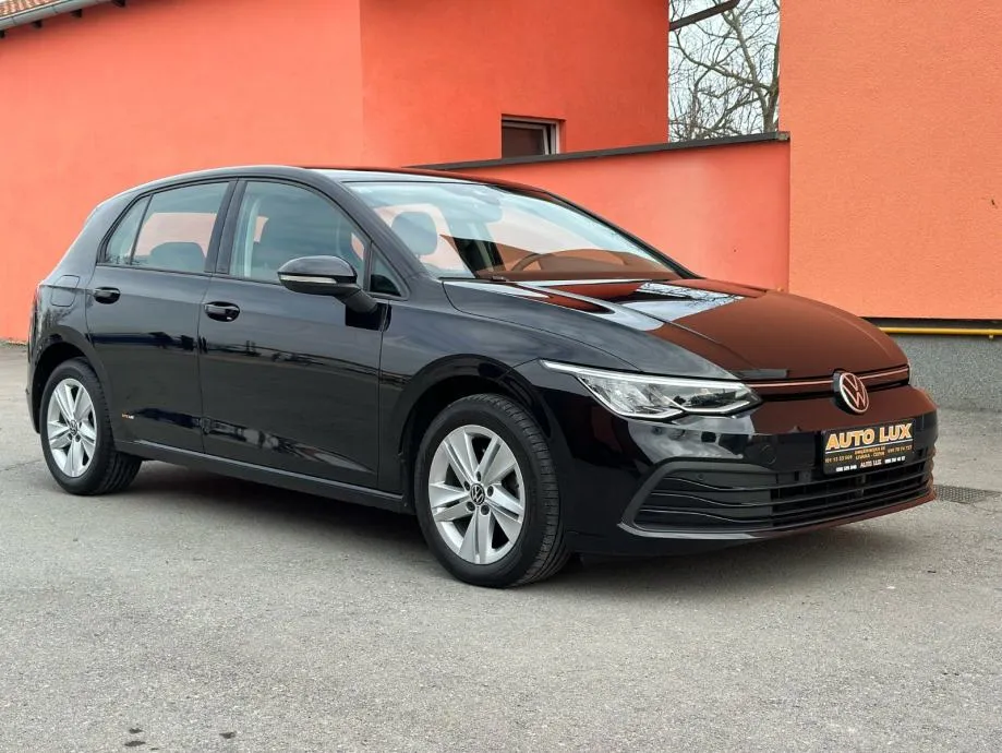 VW Golf 8 2,0 TDI automatik •110 kw•Ambi light•Navi•Automatik• - Livana, Čepin