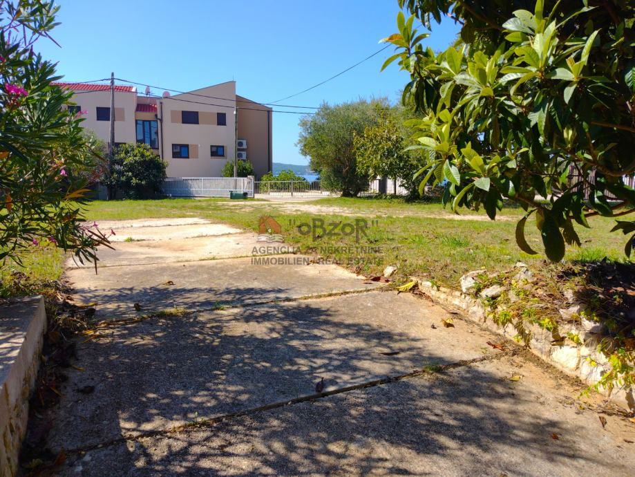 bibinje-apartmanska kuća sa 8 apartmana - slika 9