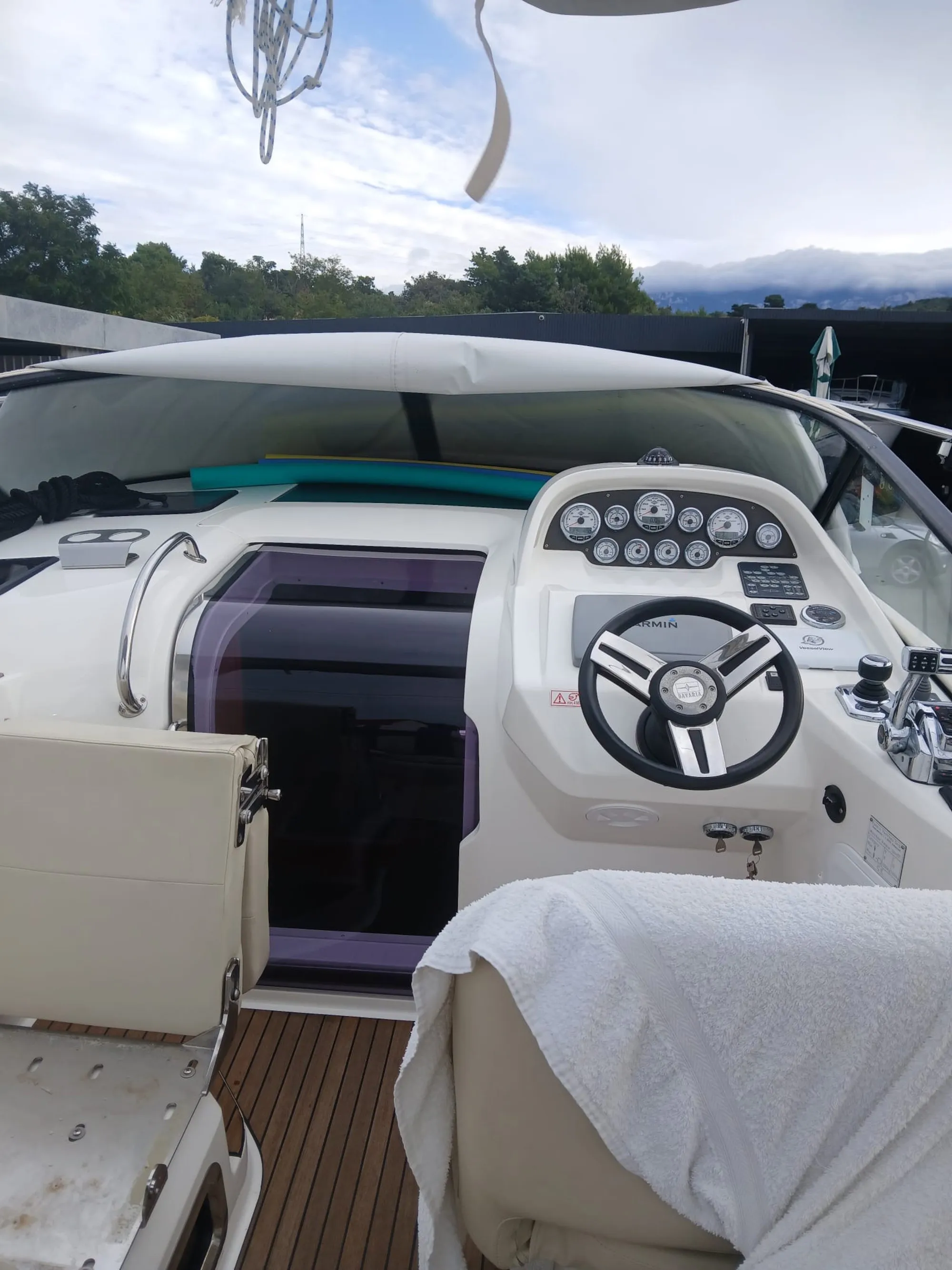 bavaria 31 sport - slika 12