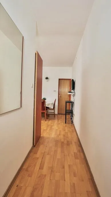 stan: novi vinodolski, 30,47 m2 jednoiposobni apartman, 100 m od mora - slika 3