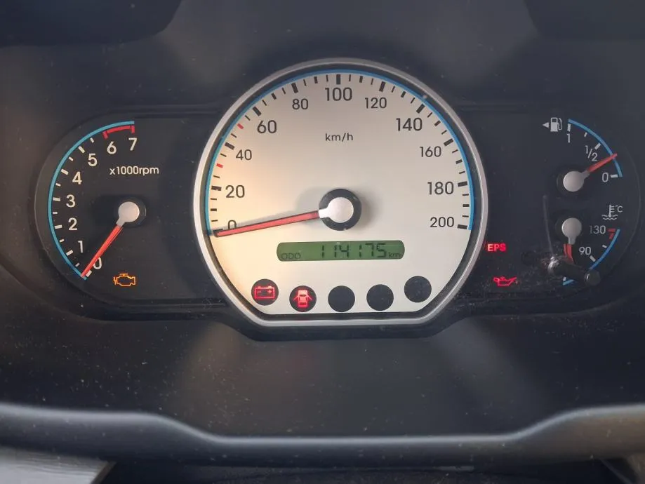 hyundai i10 1,1, 2010 godina, 114000 km , kartice 24/36 rata - slika 14