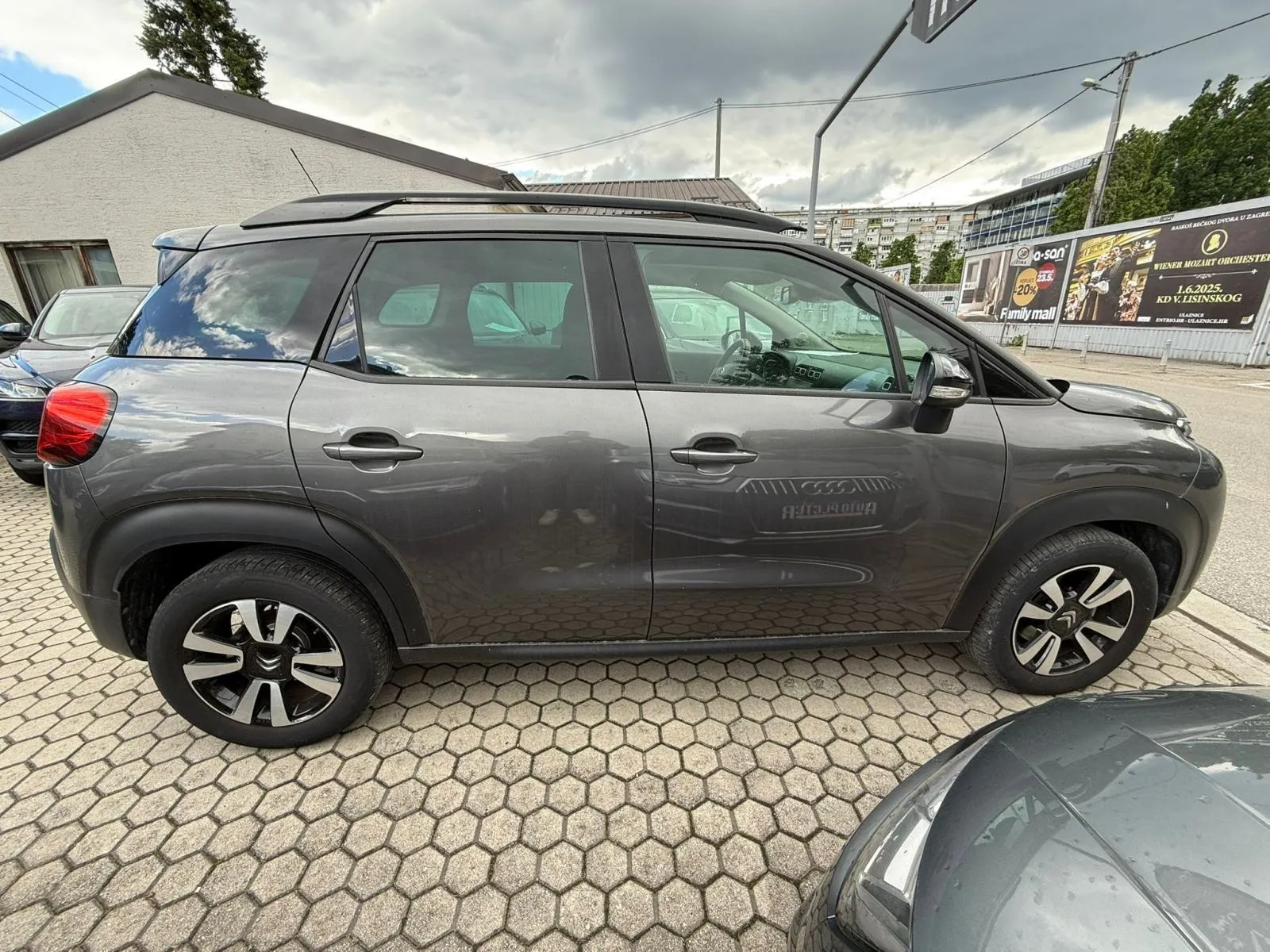 citroën c3 aircross 1,5 bluehdi, navi, pdc, 4xgarancije! - slika 9