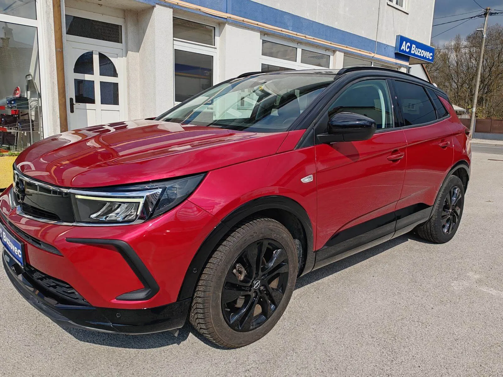 Opel Grandland 1,2 Turbo - Čakovec