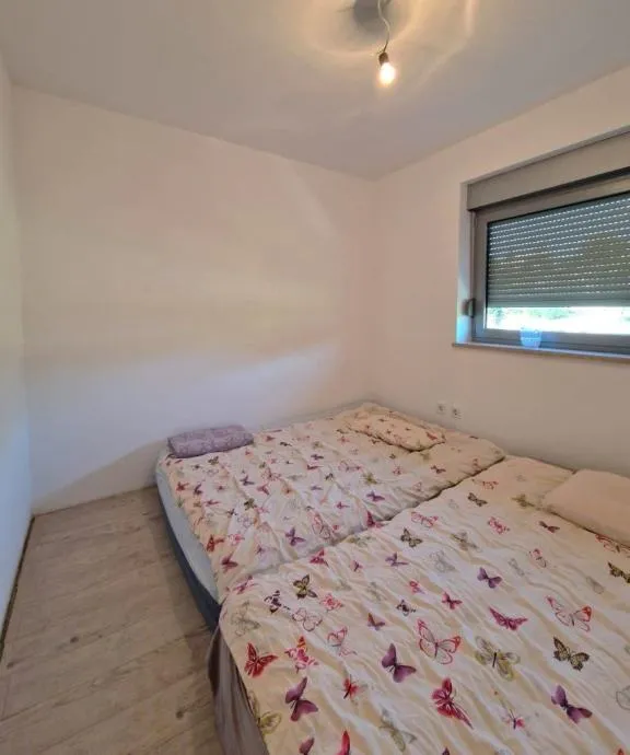 poreč okolica-stan na prodaji 30m od plaže (prodaja) - slika 7