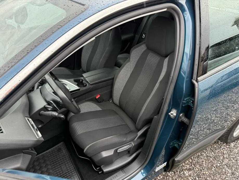 peugeot 3008 1,5hdi automatik °virtual°navi°kamera°leasing bez učešća° - slika 19