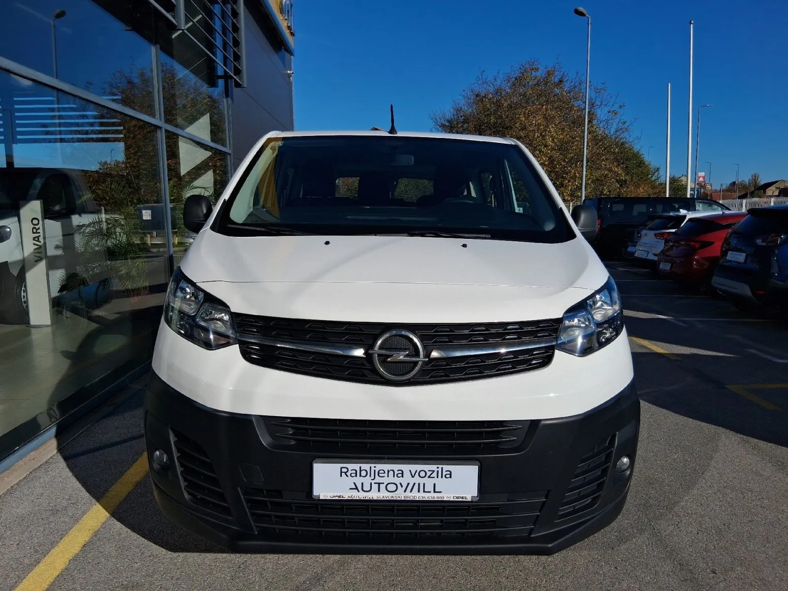 opel vivaro combi l2h1 1,5 dti - slika 2