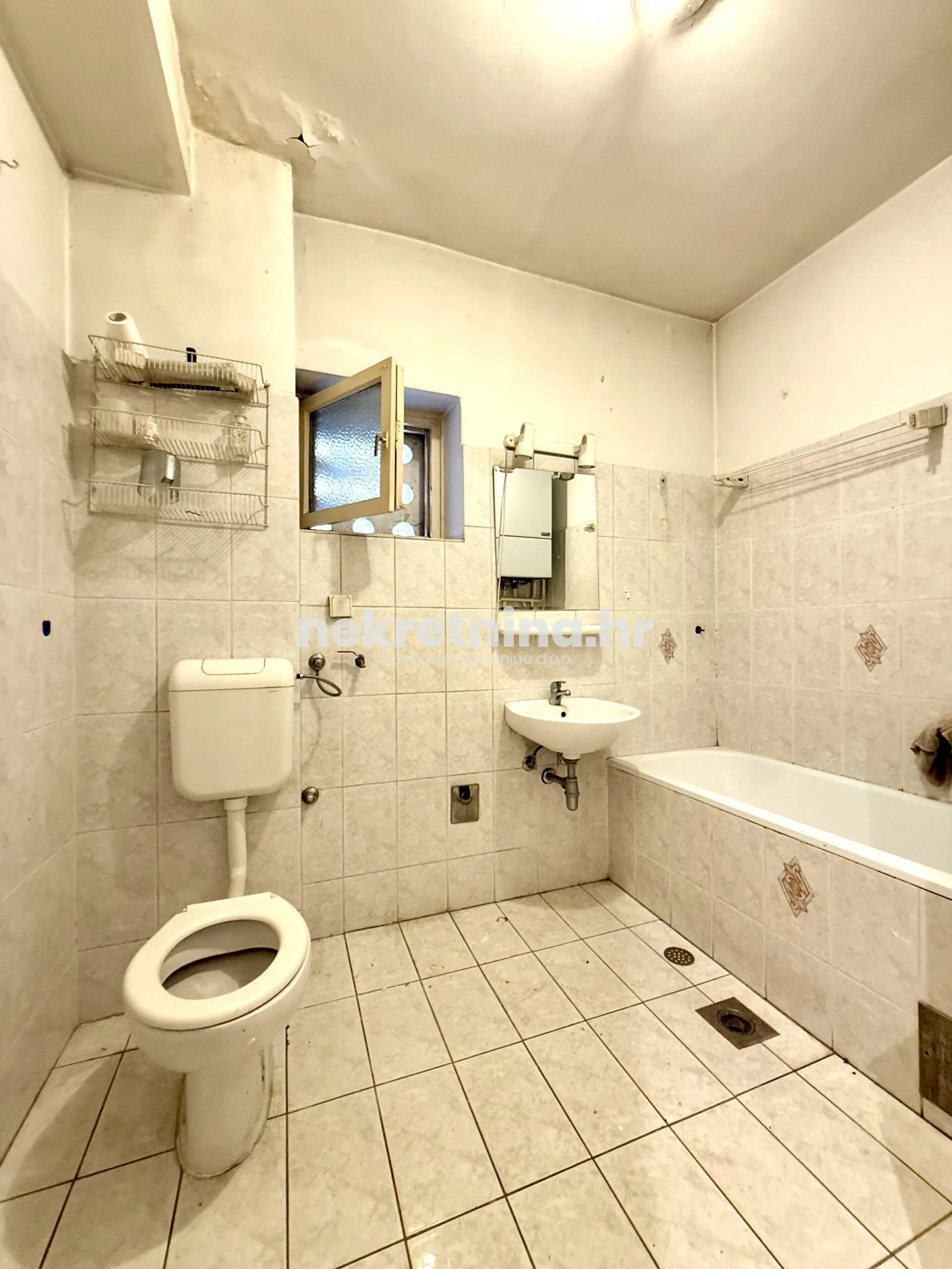 prodaja – jednosobni stan – donji grad – 35m2 - slika 13