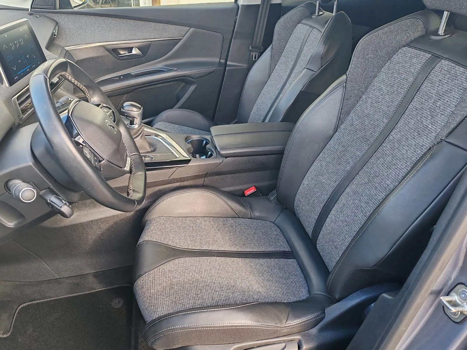 peugeot 3008 1,2 puretech - slika 16