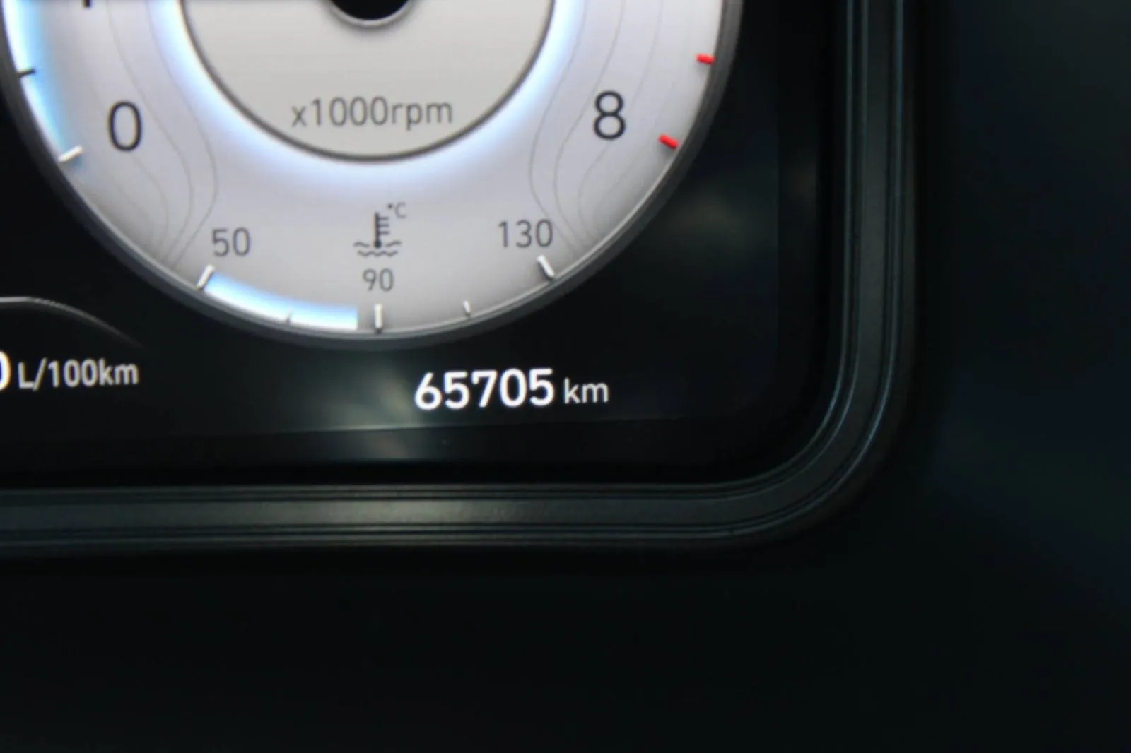 hyundai kona 1.0 t-gdi n-line *led, kamera* - slika 20