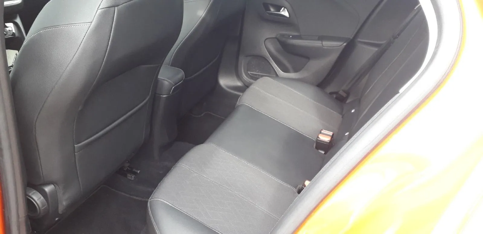 opel corsa - električno vozilo - slika 14